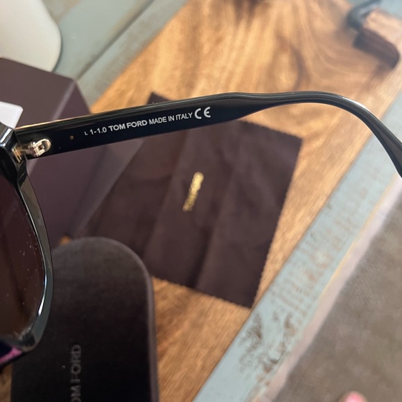 Tom Ford Cat Eye Polarized Sunglasses- Anya Authentic - Picture 7 of 8